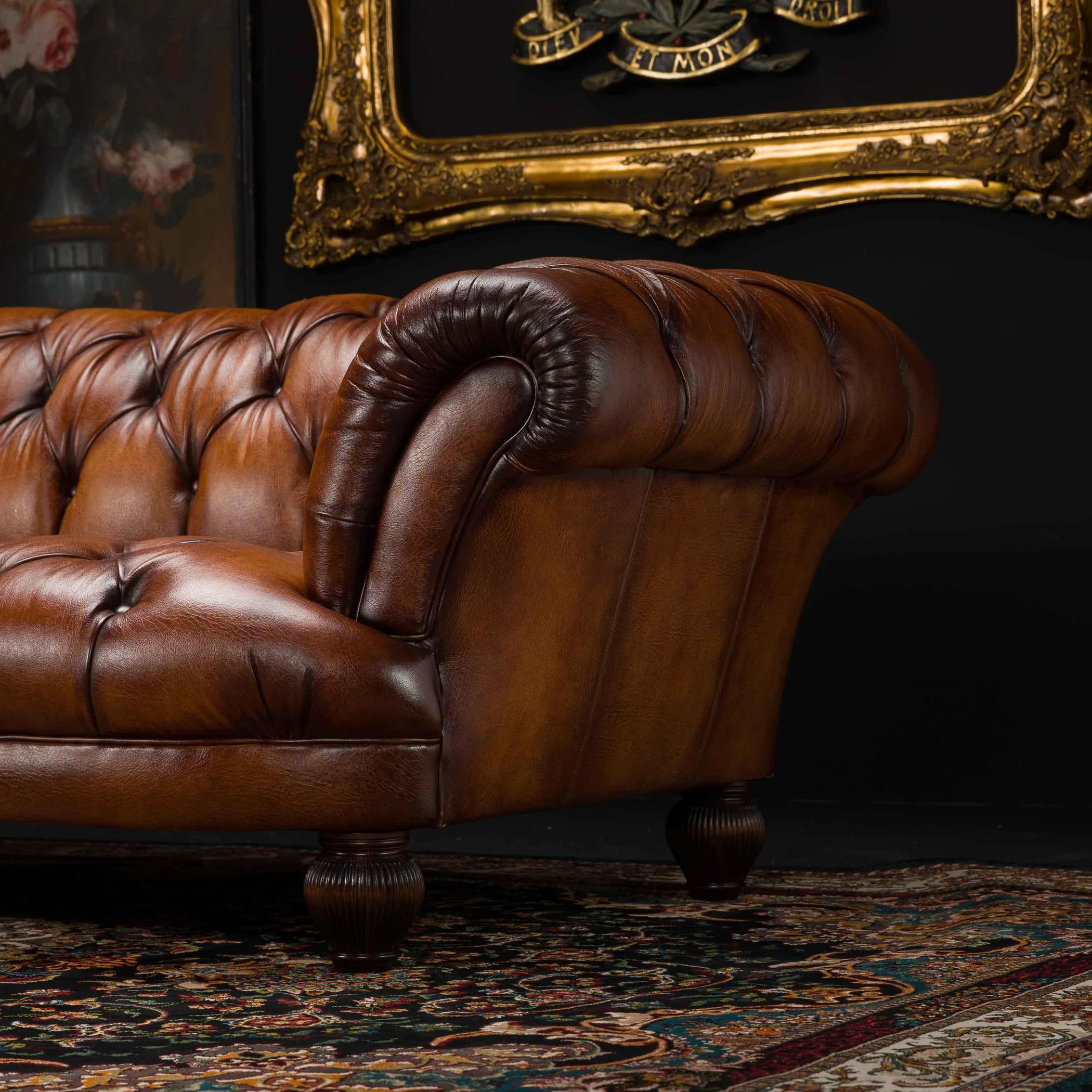 Classic Deluxe chesterfield kanapé karfa